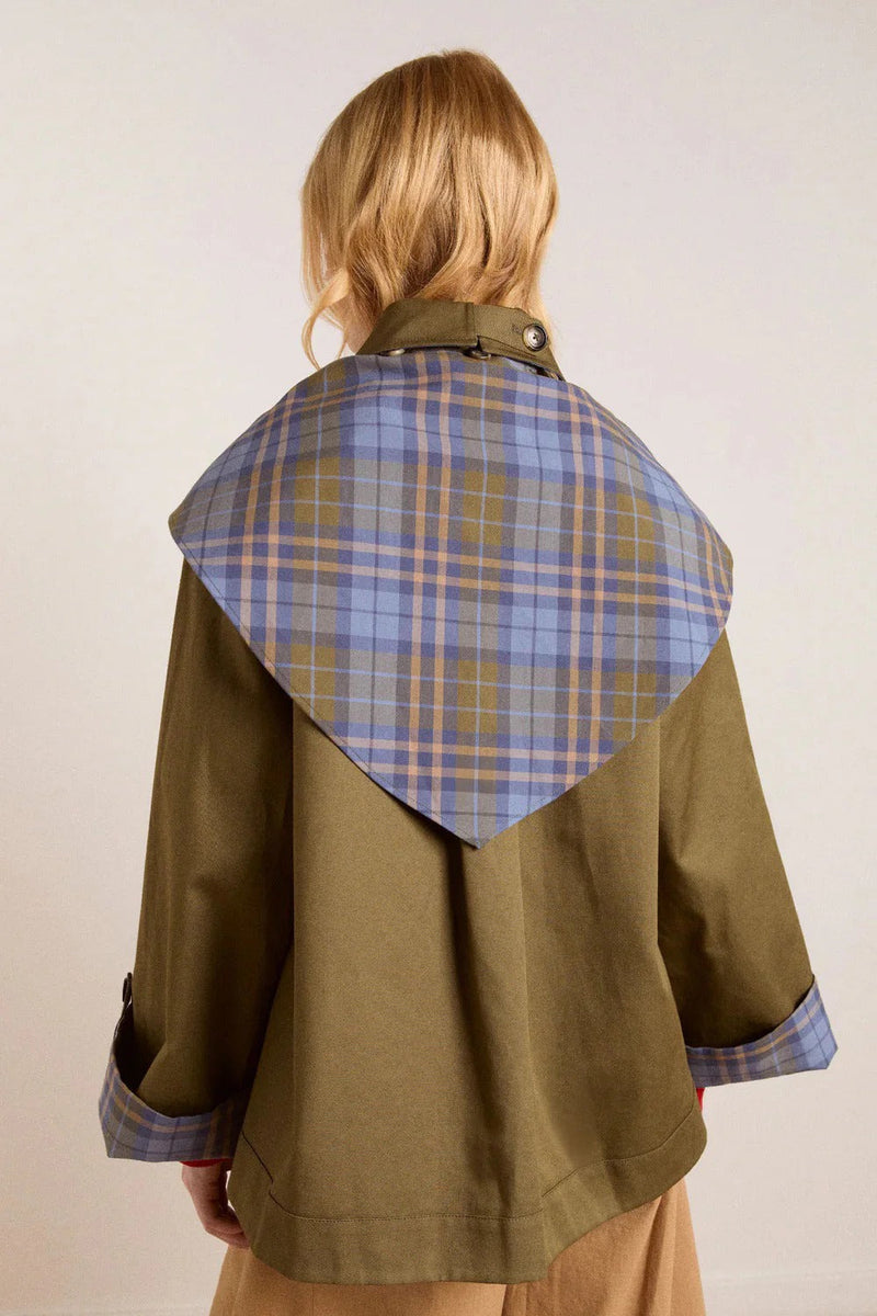 Elegantly Styled Jacket for Everyday Wear