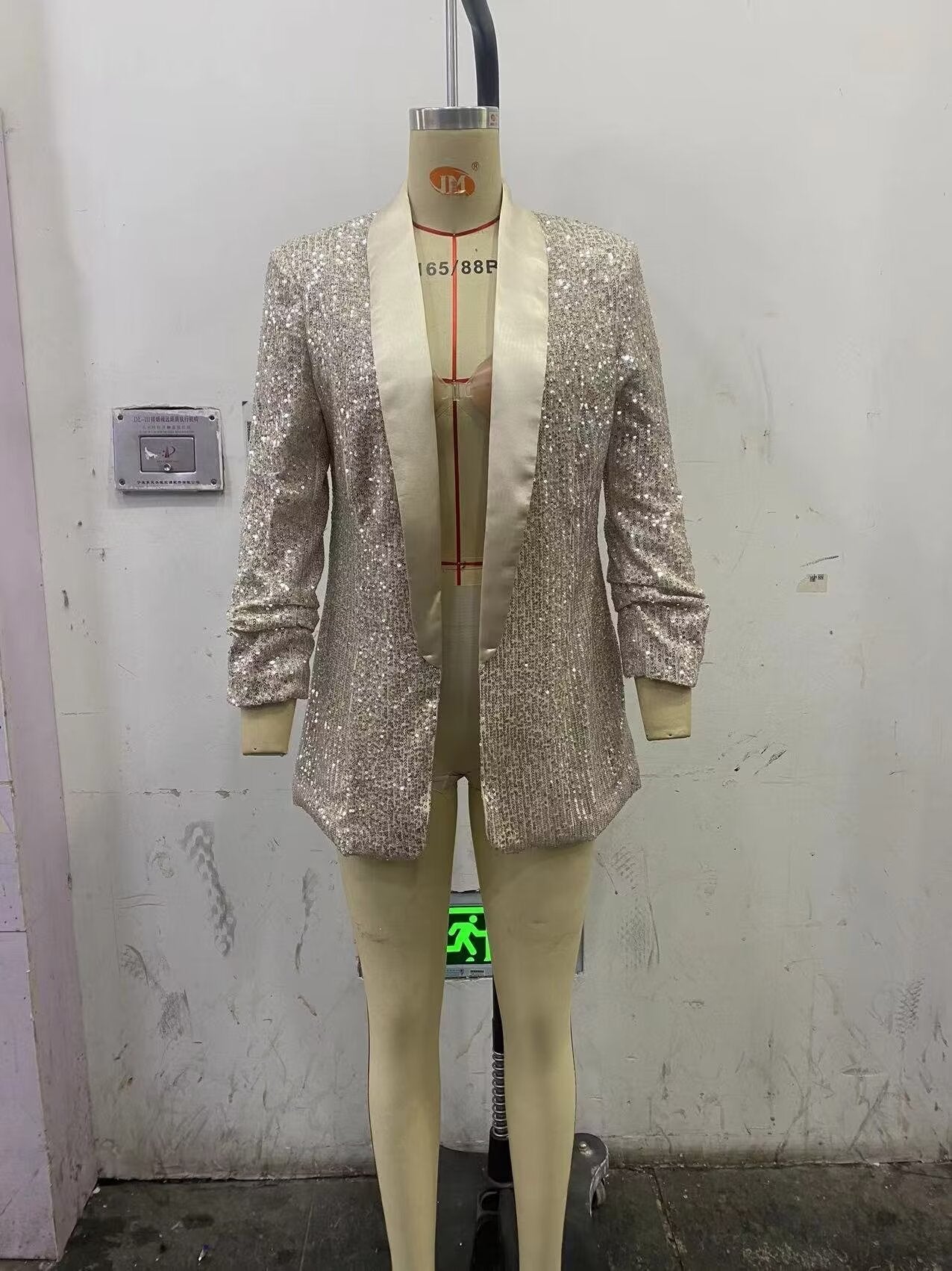 Classic Vintage Coat with a Flattering Fit