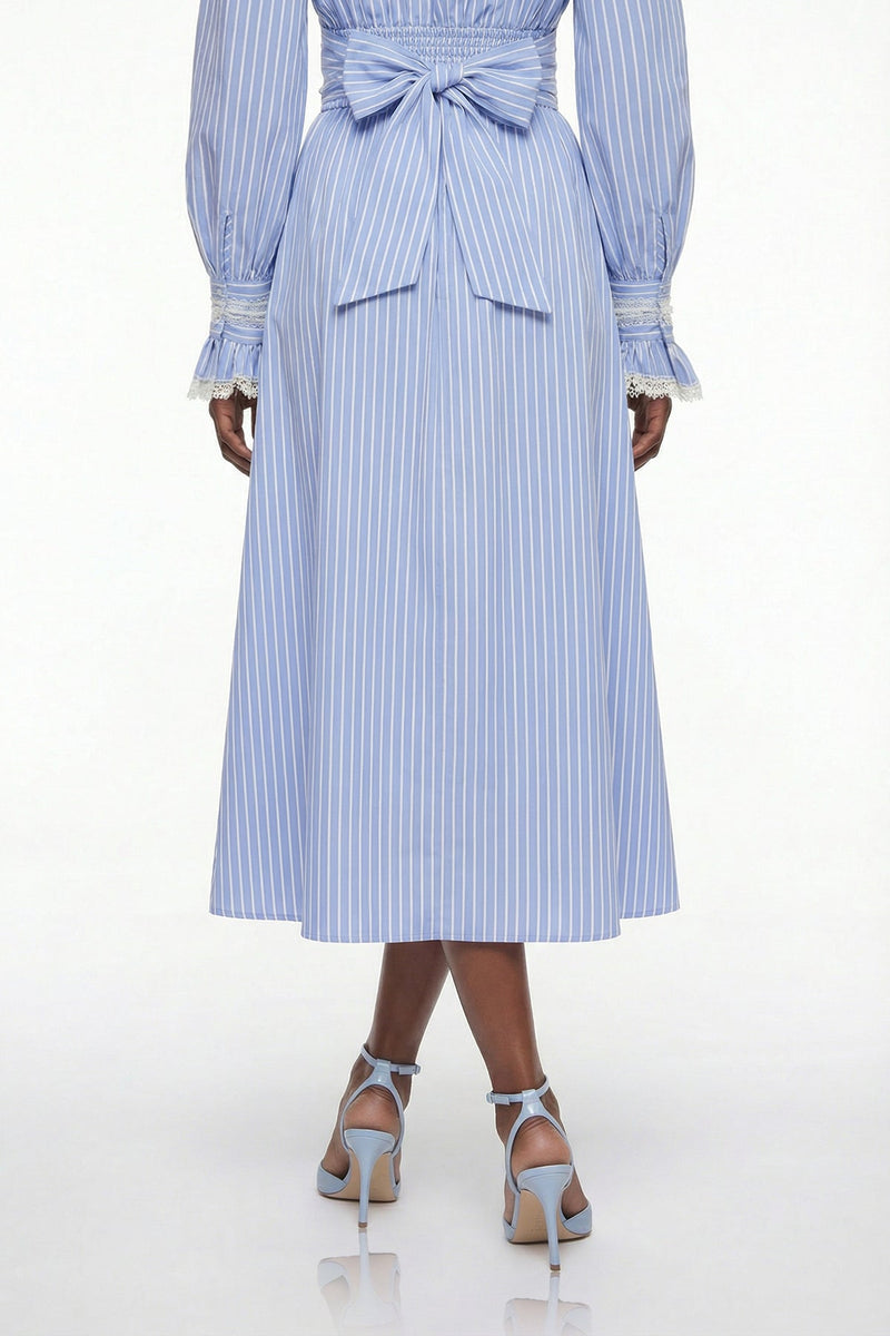Sophisticated Garment with a Clean Classic Look