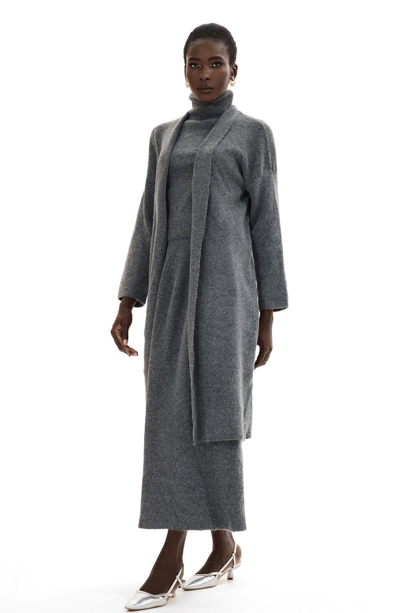 Gracefully Styled Cardigan for Any Occasion