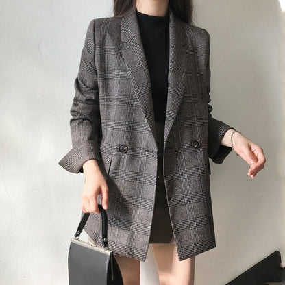 Well Tailored Garment with a Graceful Silhouette