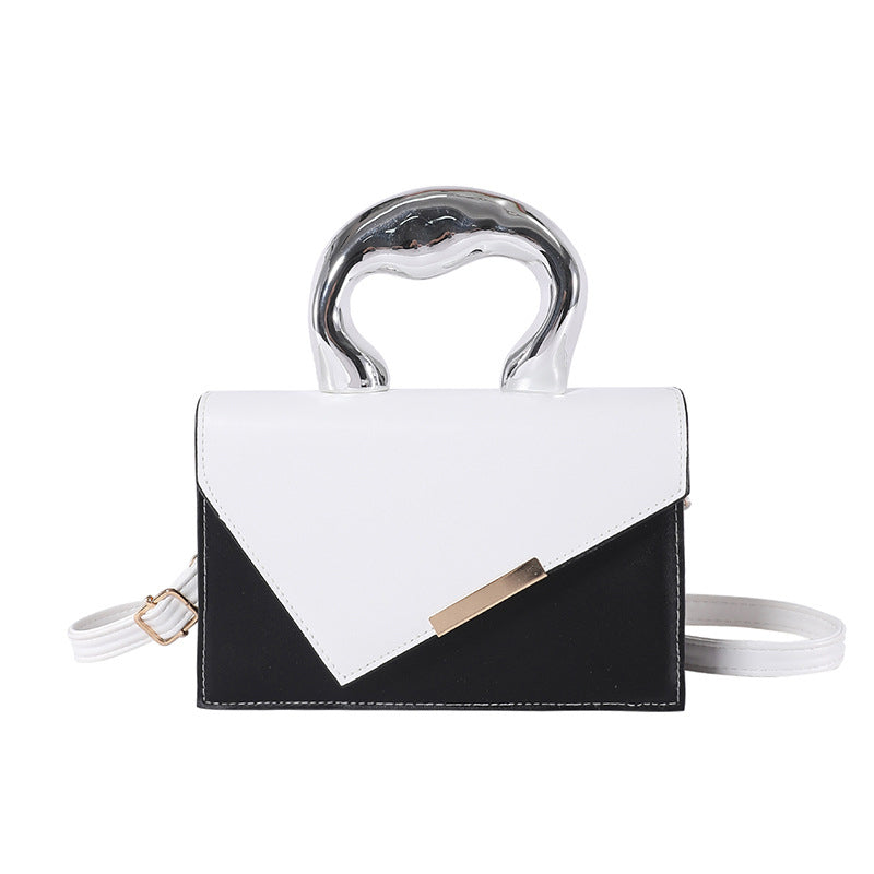 Sophisticated Bag with a Clean Classic Look