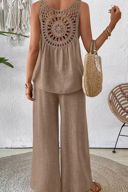 Gracefully Styled Garment for Any Occasion