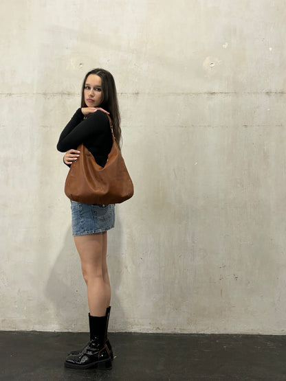 Effortlessly Elegant Bag with a Timeless Design