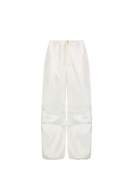 Gracefully Styled Pants for Any Occasion