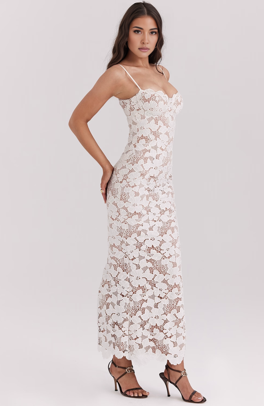 Classic Vintage Dress with a Flattering Fit