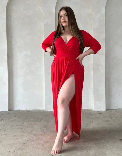 Gracefully Styled Dress for Any Occasion