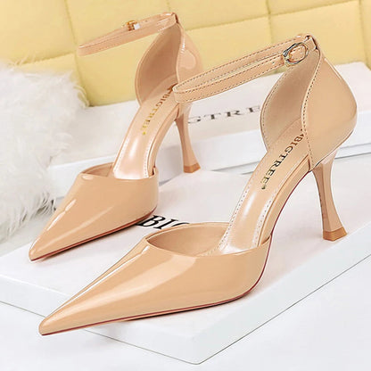Beautifully Finished Heels in a Timeless Design