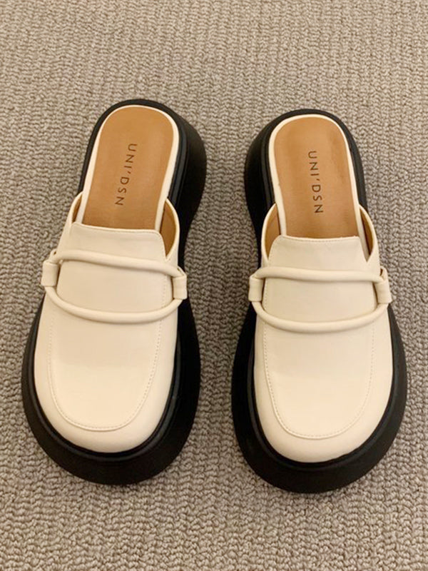 Effortlessly Elegant Shoes with a Timeless Design