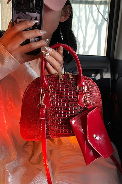 A Vintage Style Bag with Delicate Timeless Details