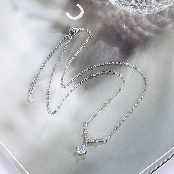Gracefully Styled Garment for Any Occasion