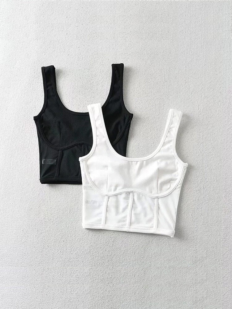 Effortlessly Elegant Top with a Timeless Design