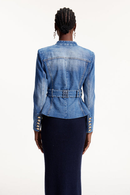 Beautifully Finished Jacket in a Timeless Design