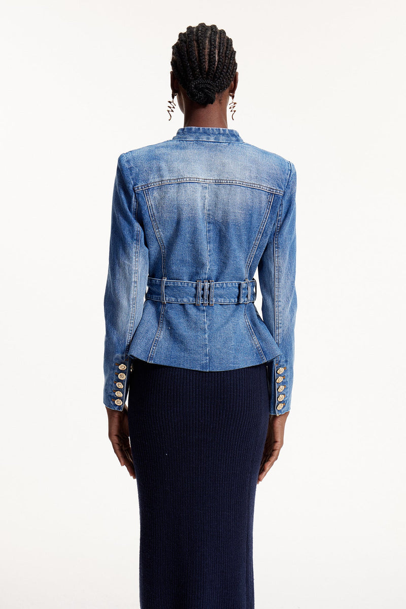 Beautifully Finished Jacket in a Timeless Design