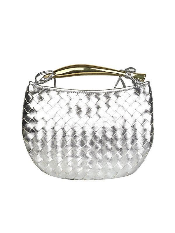 Well Tailored Bag with a Graceful Silhouette