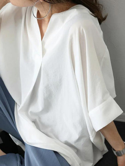 Beautifully Crafted Blouse in a Classic Style