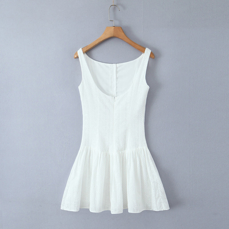 A Vintage Style Dress with Delicate Timeless Details