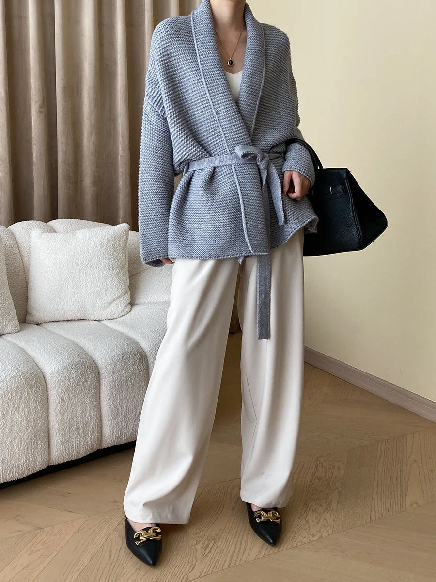 Gracefully Styled Cardigan for Any Occasion