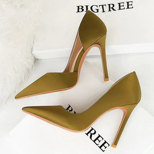 Classic Vintage & Enduringly Stylish Heels