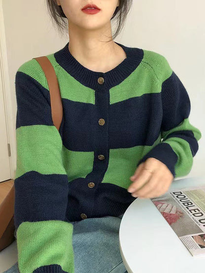 Polished Cardigan with an Effortless Classic Look