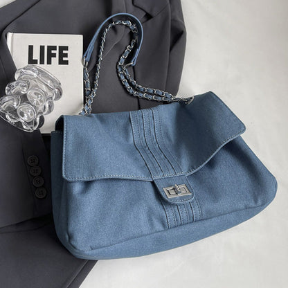 Classic Vintage Bag with a Flattering Fit