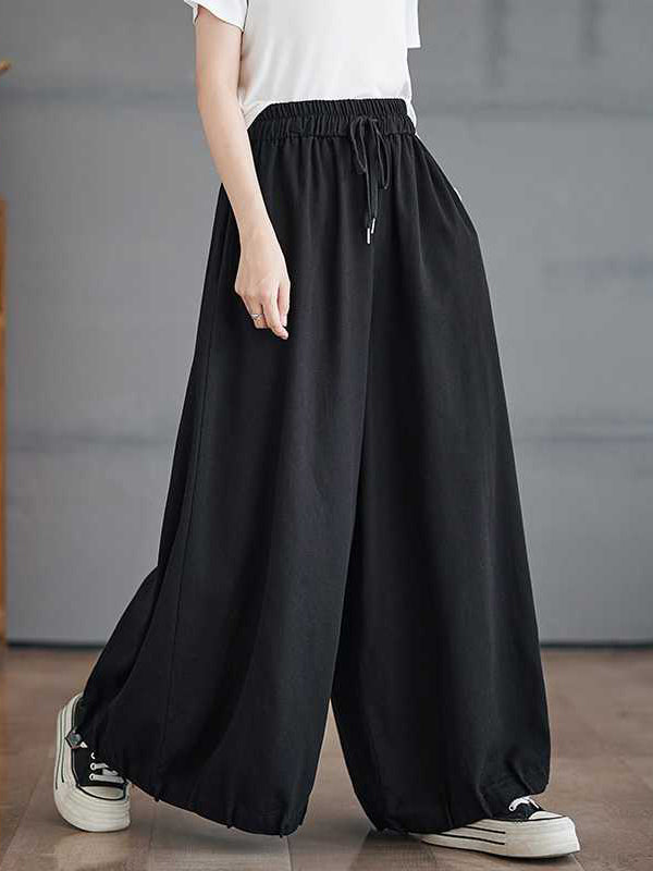Classic Vintage Pants with a Flattering Fit