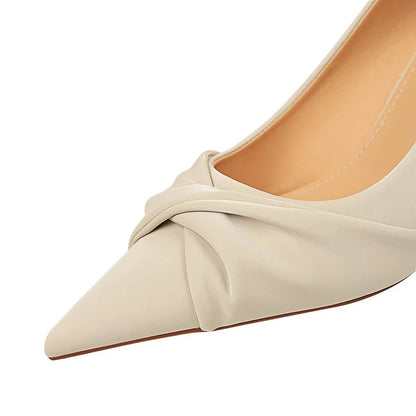 Beautifully Finished Heels in a Timeless Design