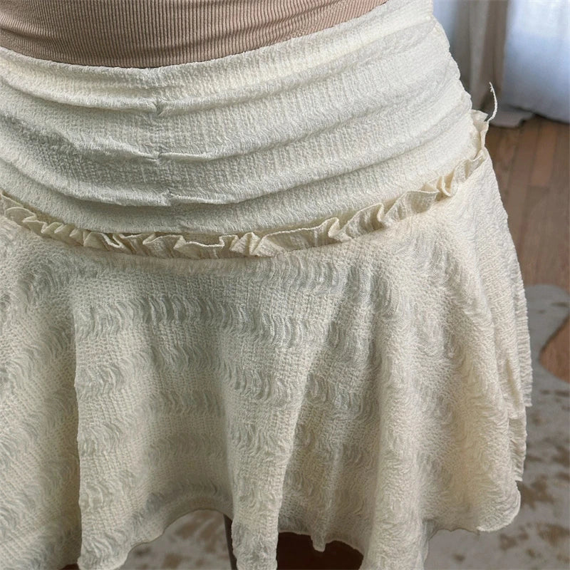 Effortlessly Elegant Garment with a Timeless Design