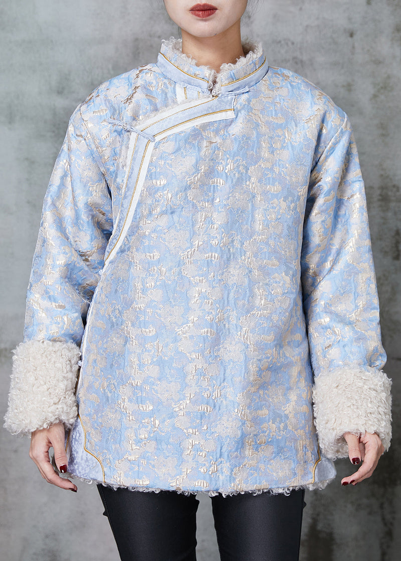 Elegantly Styled Coat for Everyday Wear
