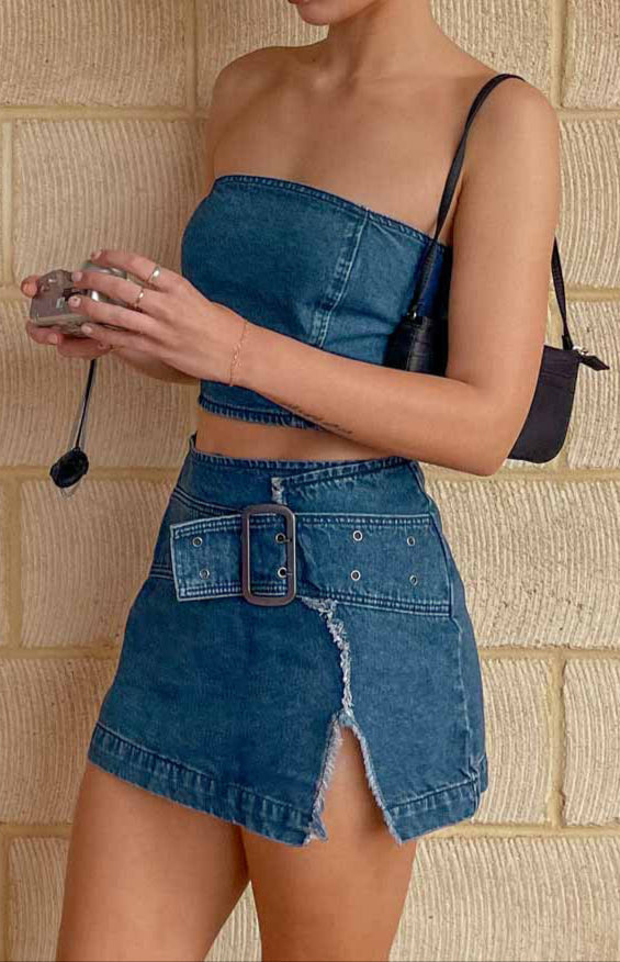 Beautifully Finished Garment in a Timeless Design