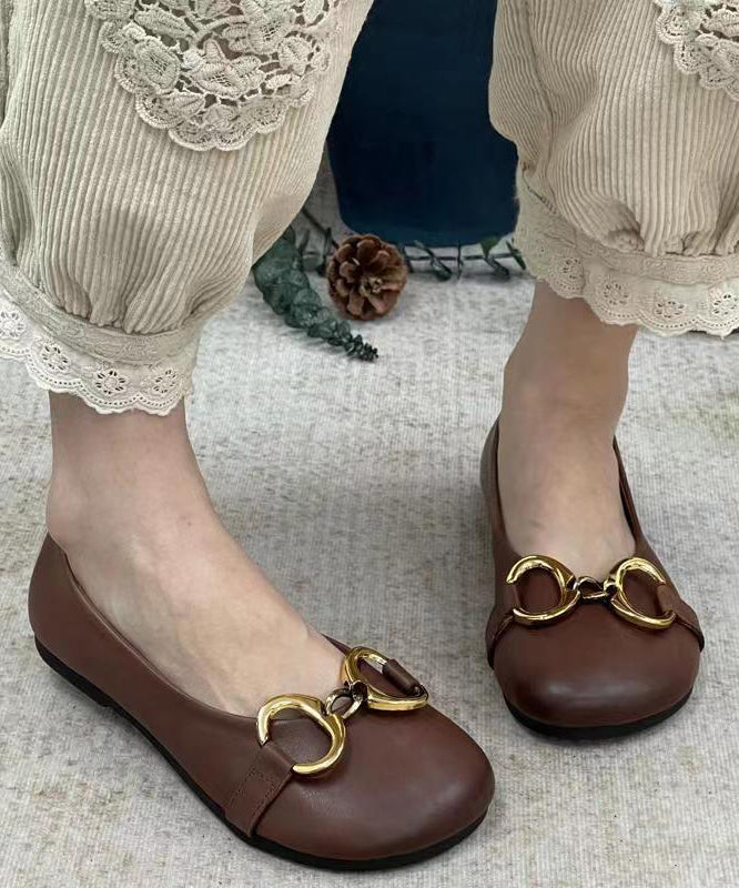 Classic Vintage Shoes with a Flattering Fit