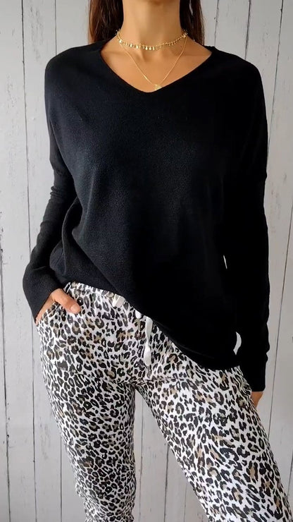 Beautifully Finished Top in a Timeless Design