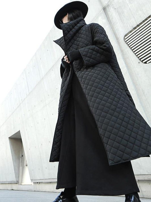 Elegantly Styled Coat for Everyday Wear
