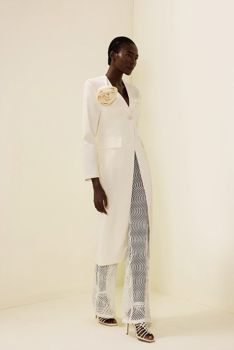 Elegantly Styled Coat for Everyday Wear