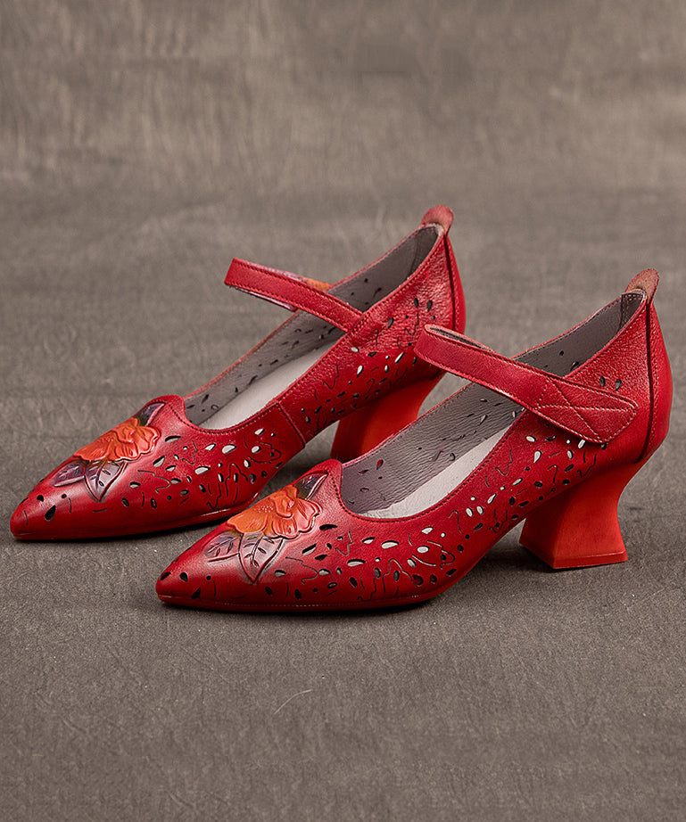 A Vintage Style Heels with Delicate Timeless Details