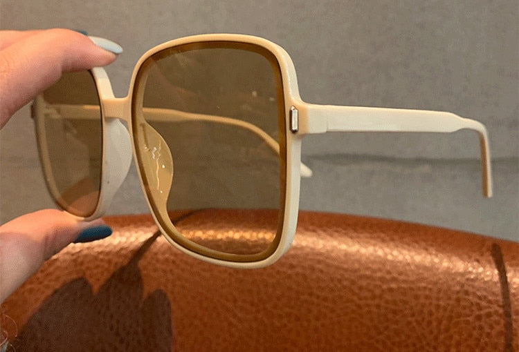 Sophisticated Garment with a Clean Classic Look