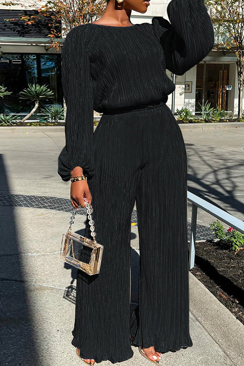 Well Tailored Garment with a Graceful Silhouette
