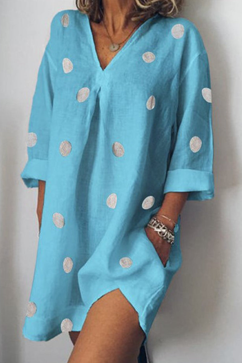 Sophisticated Dress with a Clean Classic Look