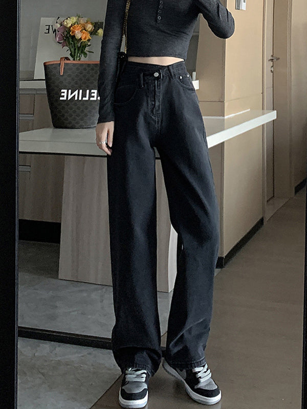 Well Tailored Pants with a Graceful Silhouette