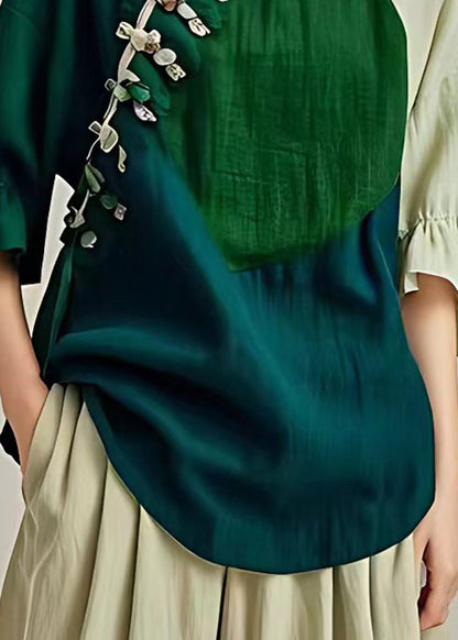Beautifully Finished Blouse in a Timeless Design