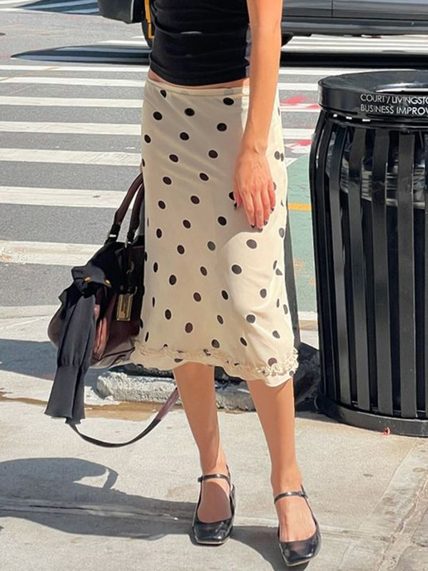 Well Tailored Garment with a Graceful Silhouette