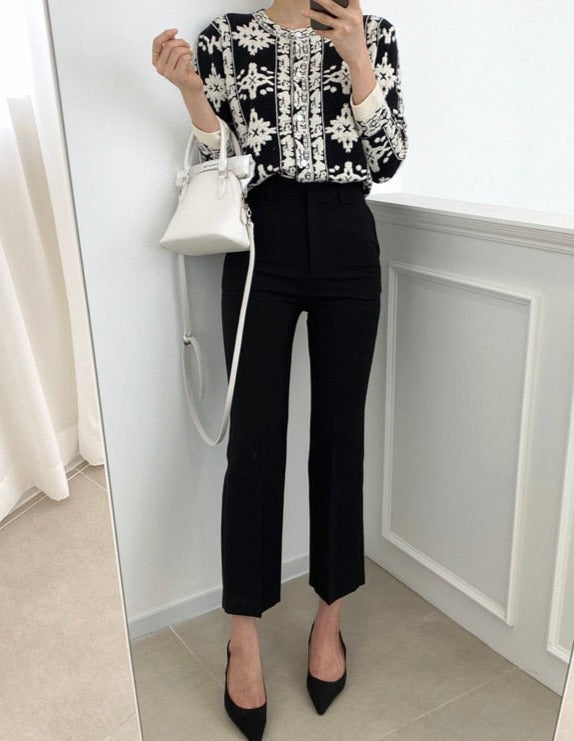 Classic Vintage & Enduringly Stylish Cardigan