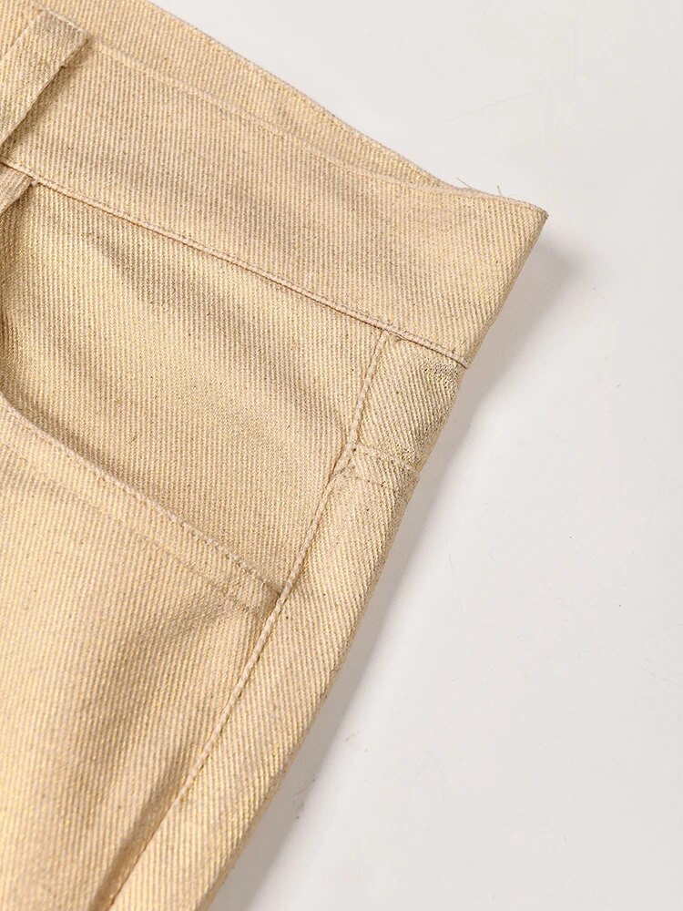 Classic Vintage Garment with a Flattering Fit