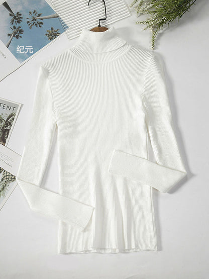 Beautifully Finished Sweater in a Timeless Design