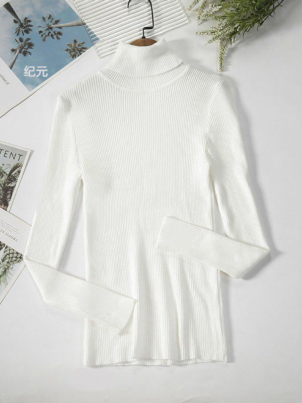 Beautifully Finished Sweater in a Timeless Design