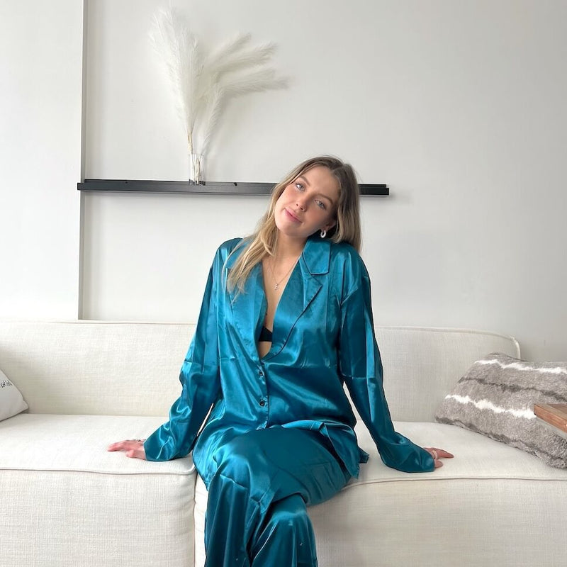 Classic Vintage & Enduringly Stylish Garment