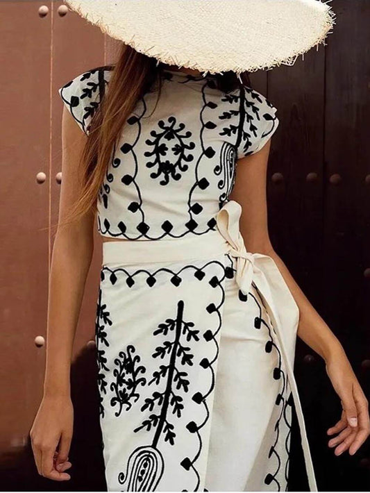 Beautifully Crafted Top in a Classic Style