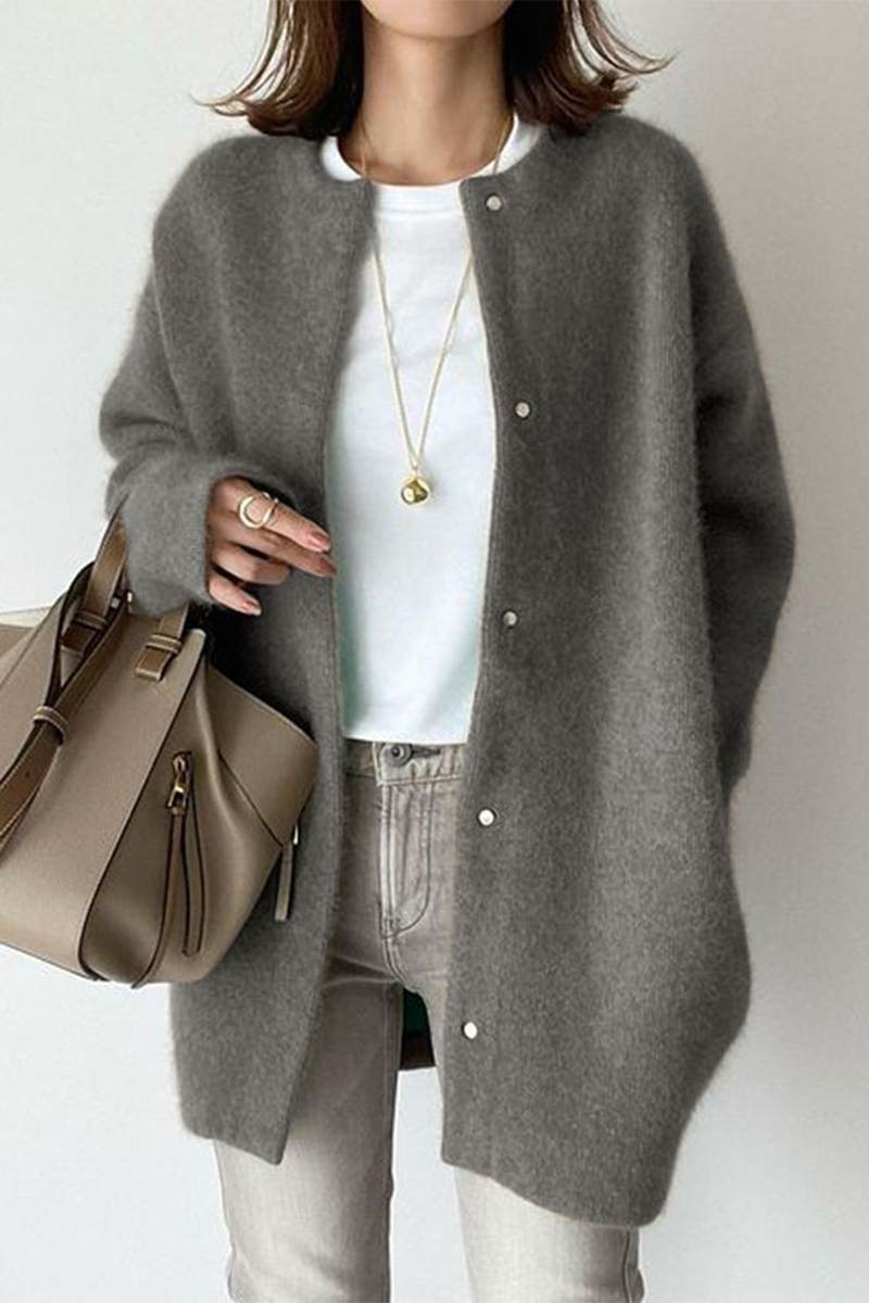 Beautifully Finished Garment in a Timeless Design