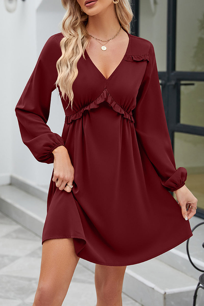 Beautifully Finished Dress in a Timeless Design
