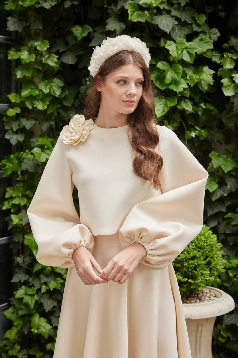 Gracefully Styled Garment for Any Occasion
